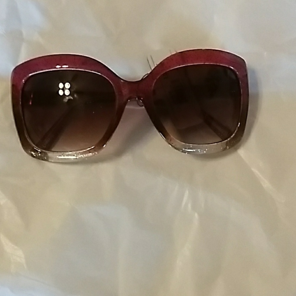 Foster Grant sunglasses